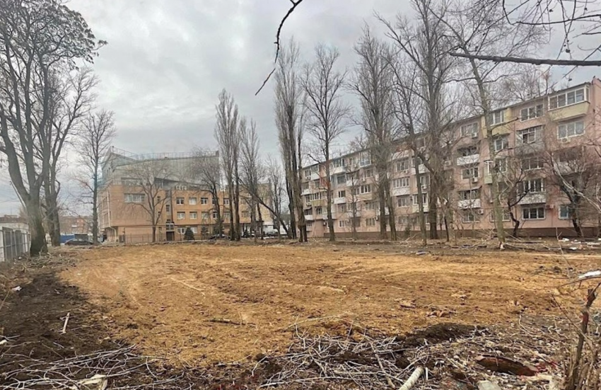 Власти Ростова сообщили о планах на землю под снесенным домом на Кривошлыковском