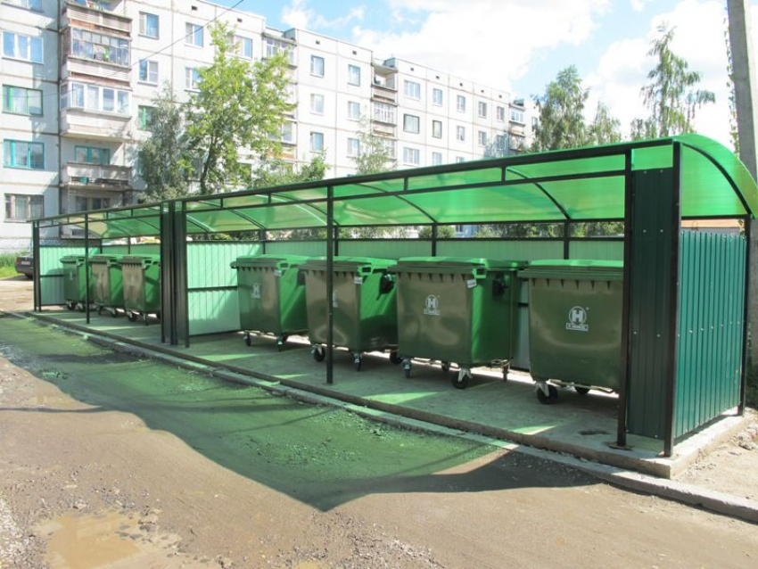 В Ростове не хватает мусорных жбанов