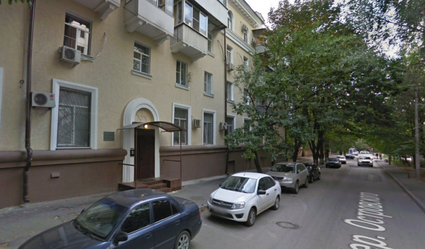 Полицейские в Ростове разыскивают сбежавшего военнослужащего 