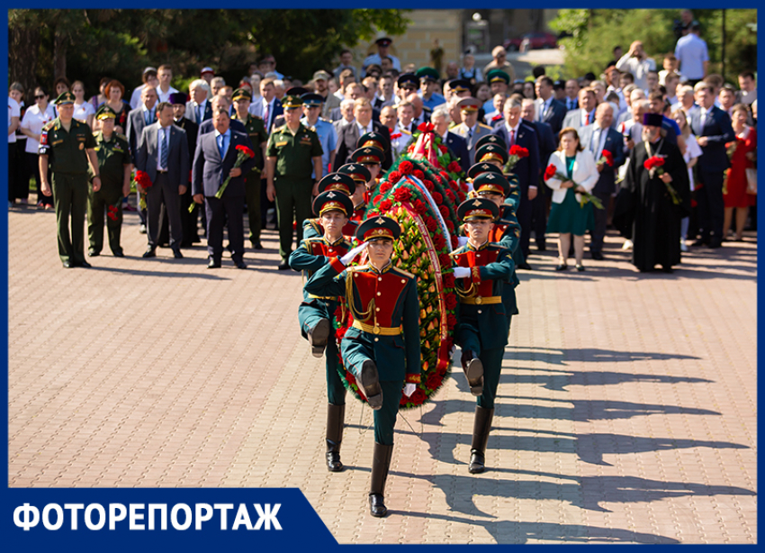 Фоторепортаж: как прошел День памяти и скорби в Ростове-на-Дону