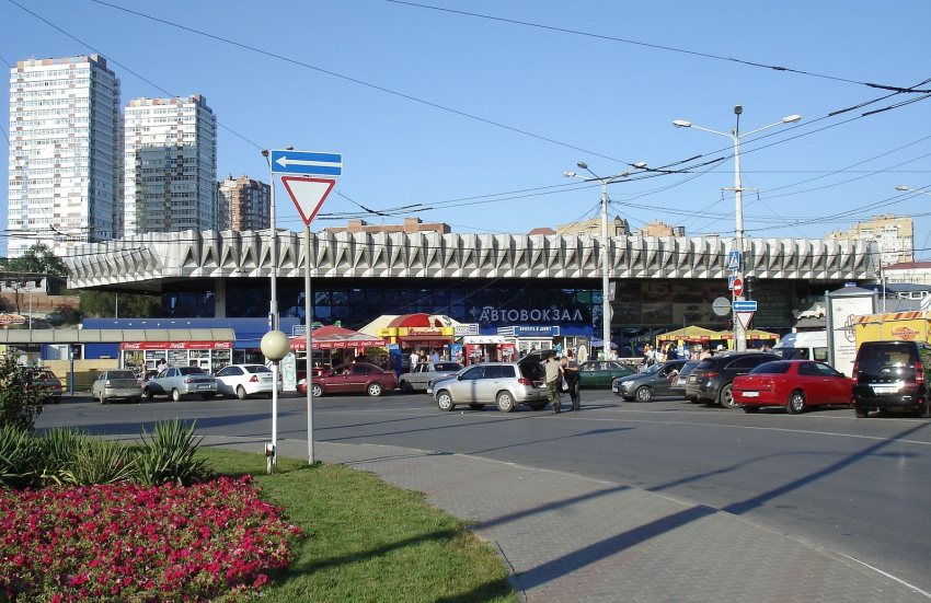 Донецк и Луганск вошли в топ самых популярных направлений из Ростова 