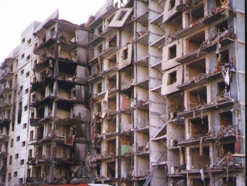 Календарь: ровно 20 лет назад в Волгодонске террористы взорвали жилой дом