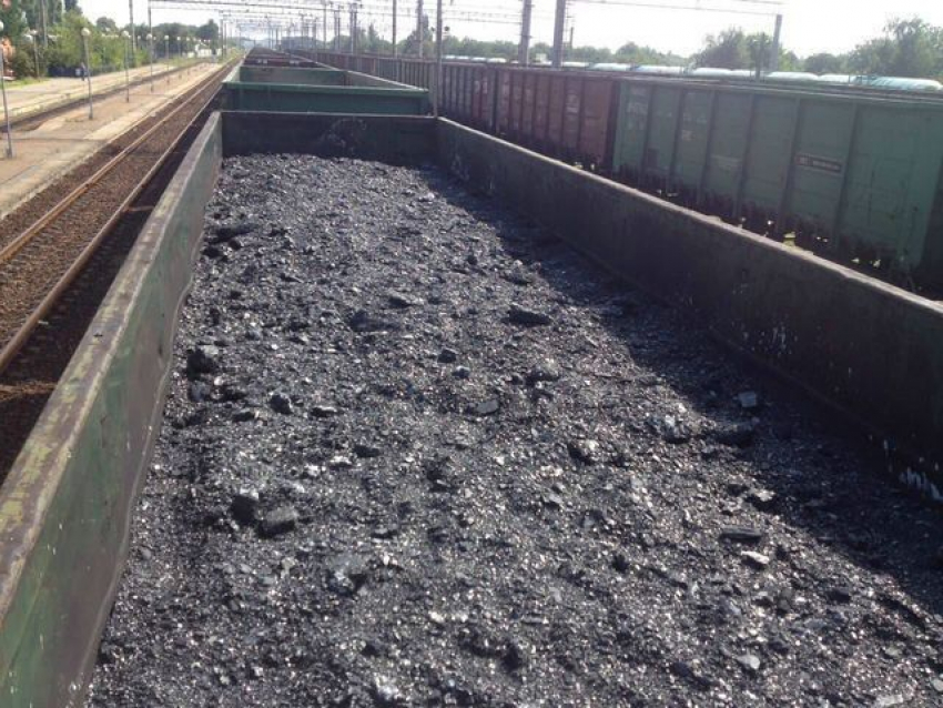 Крупный канал контрабанды угля перекрыли в Ростовской области