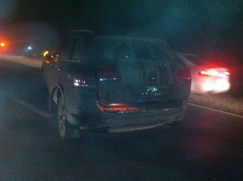 На трассе в Ростовской области из-за тумана столкнулись четыре автомобиля