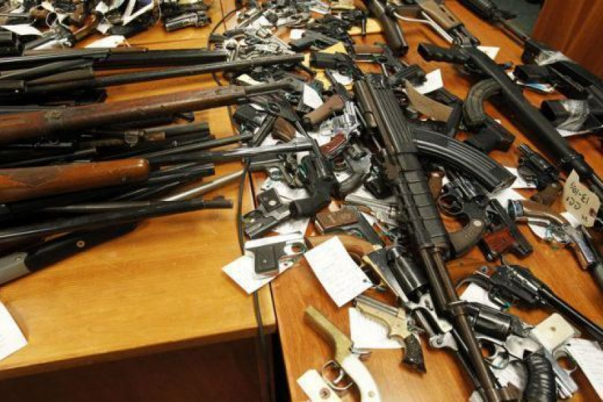  МВД проверит все полицейские хранилища  оружия после пропажи схрона пистолетов и автоматов из Кировского ОП