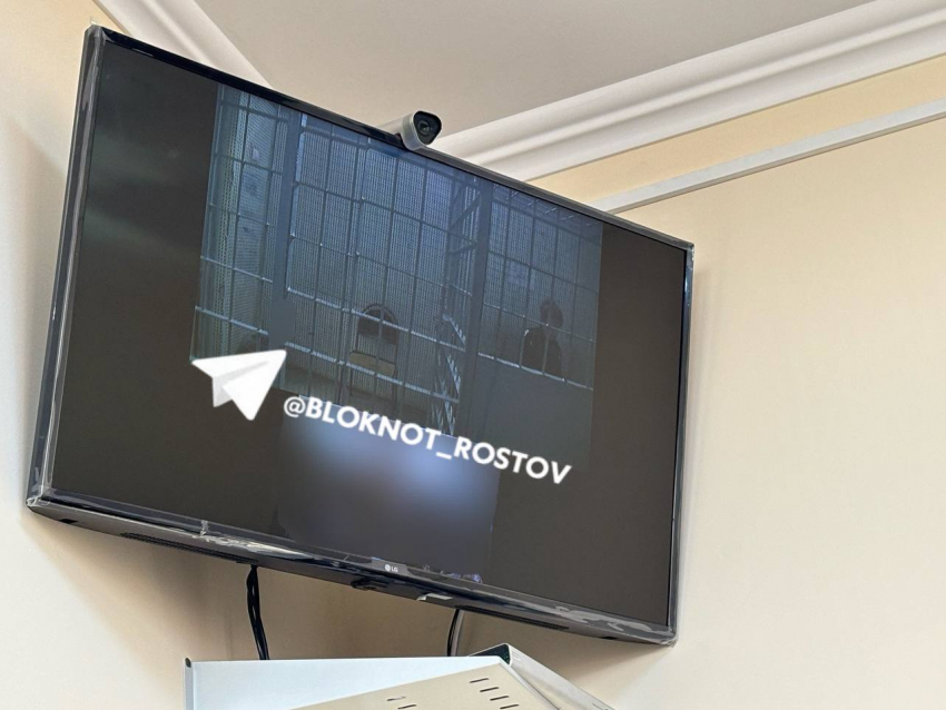 Экс-глава минфина Ростовской области просилась отметить «золотую» свадьбу с мужем дома, а не в СИЗО