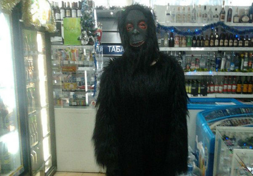 В ростовском магазине покупательницу удивила обезьяна