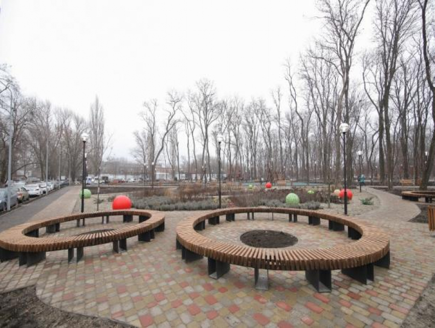 В Ростове после ремонта открыли парк «Осенний»