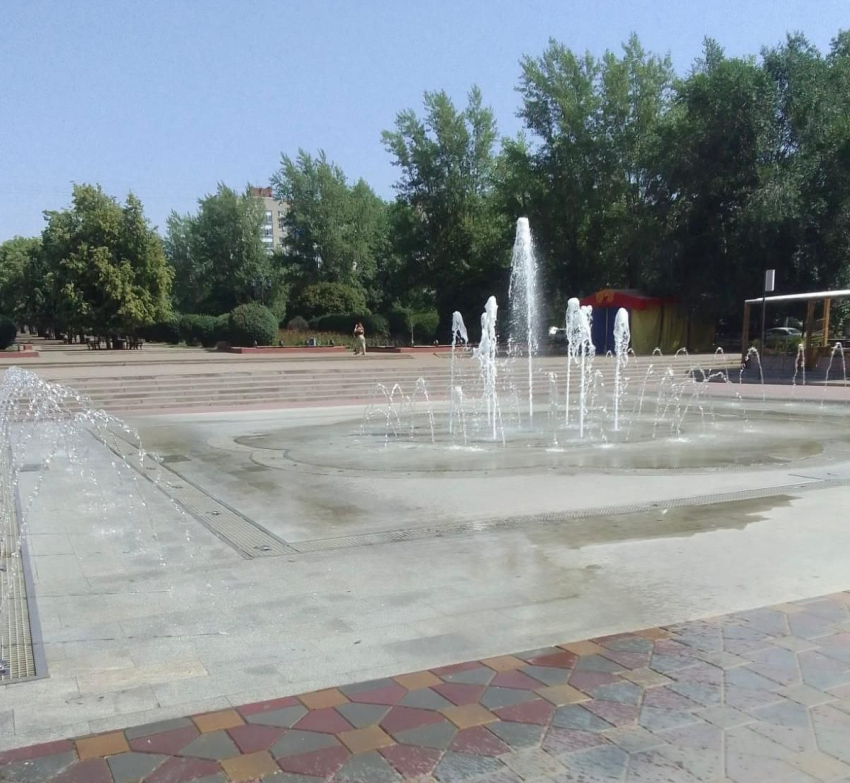 В Ростове отремонтировали фонтан «Аллея Роз»