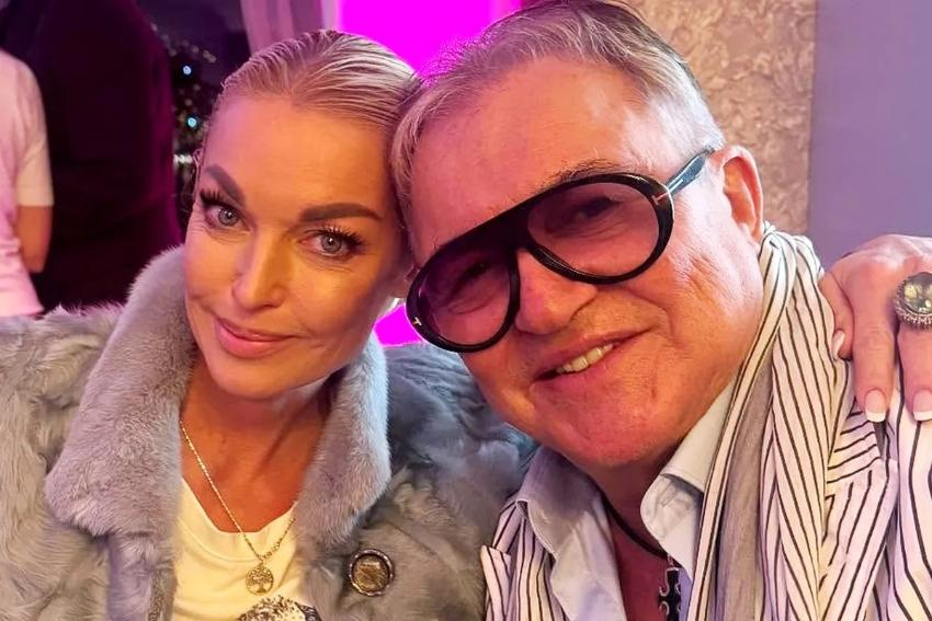 Дмитрий Дибров отпраздновал развод в объятиях Анастасии Волочковой