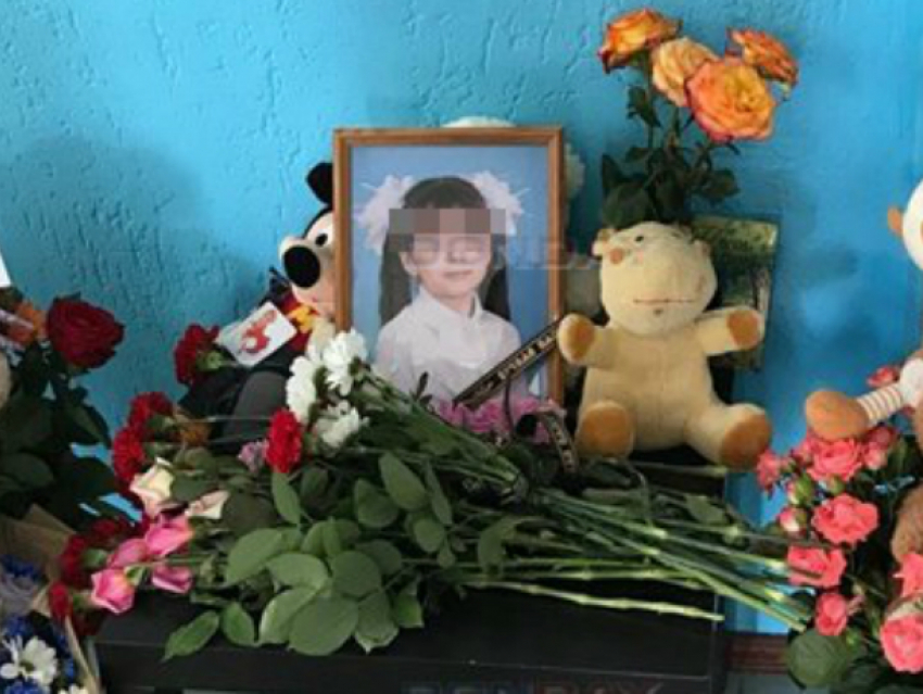Сбитую насмерть первоклассницу похоронят в Ростовской области