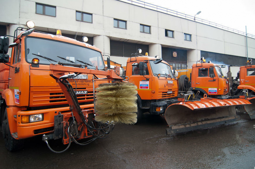 В Ростове снегоуборочная техника Железнодорожного района не готова к зимнему периоду