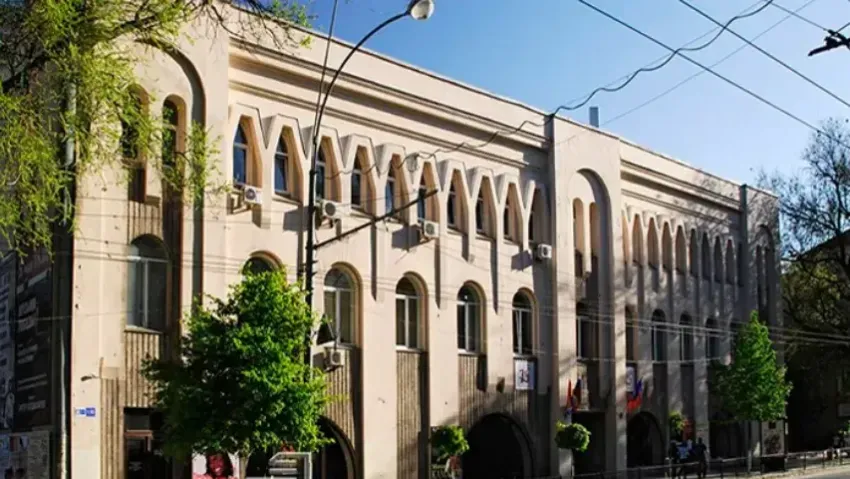 Капремонт Ростовской филармонии остановили после общественного резонанса