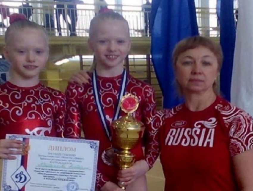 Почетные награды завоевали юные гимнасты из Ростовской области на всероссийских соревнованиях 
