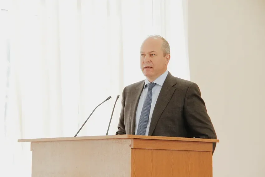 Глава РКР Виталий Кушнарев предложил стимулировать людей за сдачу вторсырья на переработку