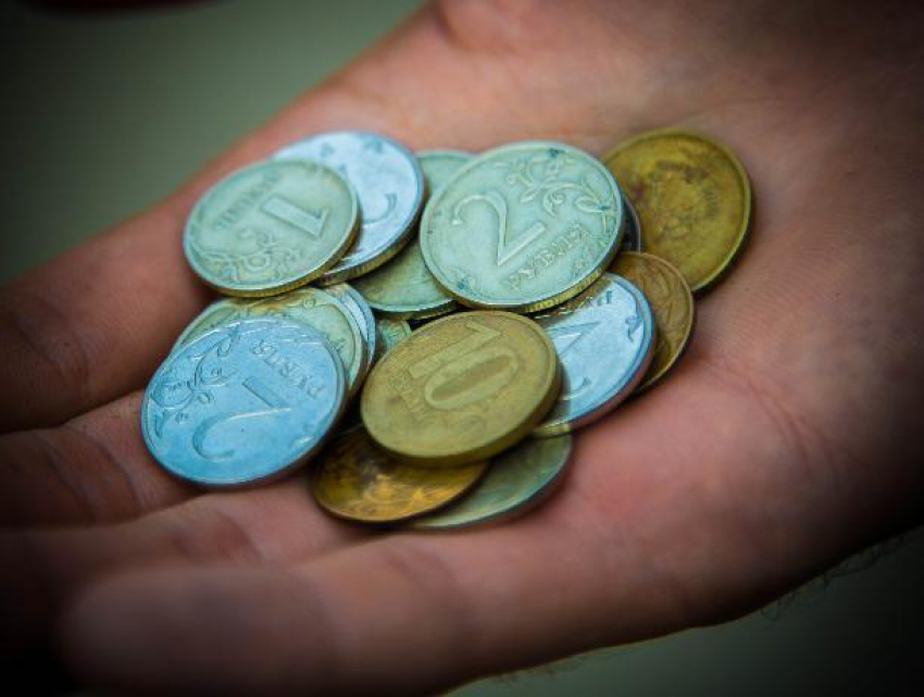 «Мошенники из СССР» отказались признавать рубль официальной валютой в Ростове 