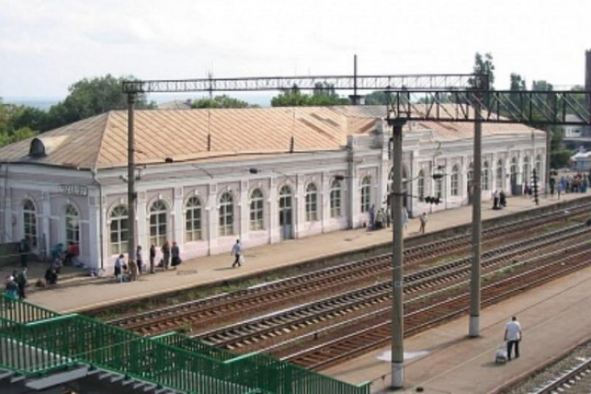 В Ростовской области попросили возобновить движение поездов через Чертково