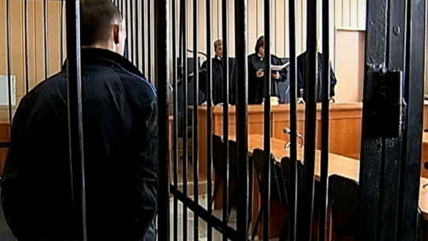 Мужчина ночью убил своего брата в Ростовской области