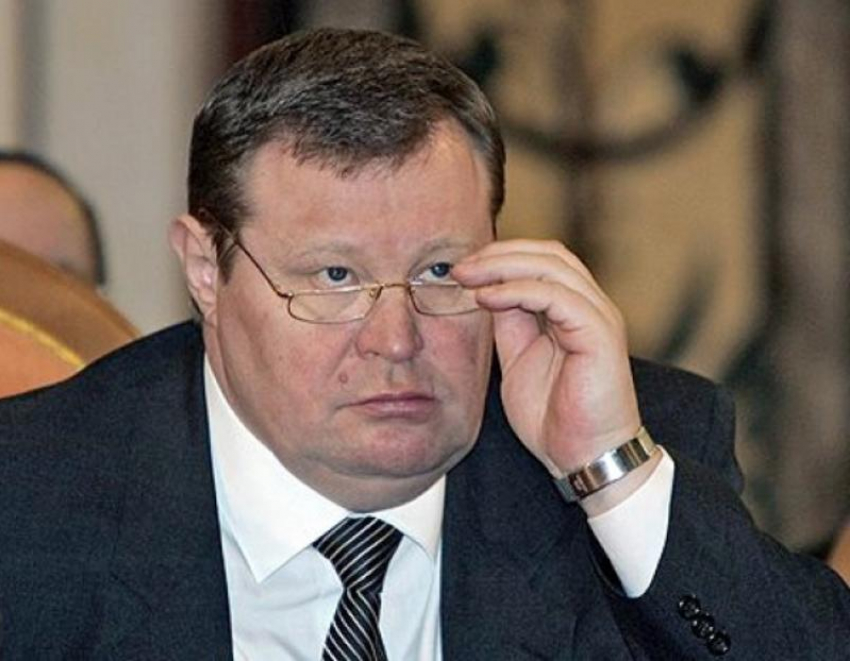 Полпред Устинов раскритиковал Ростовскую область за провалы в медицине