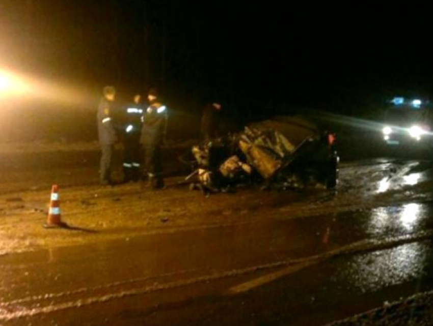Водитель украинского авто погиб в массовом ДТП на трассе «Ростов - Таганрог»