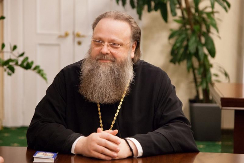 Донской митрополит рассказал о том, почему РПЦ так любит все запрещать