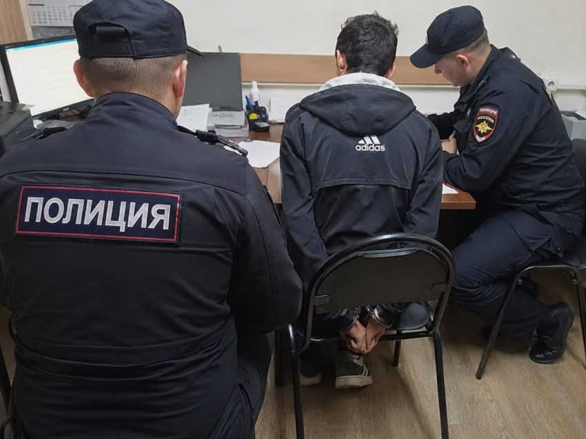 17-летний подросток стал фигурантом дела о попытке сбыта наркотиков в Батайске