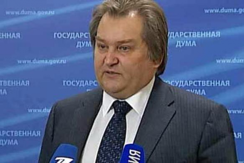 Михаил Емельянов: распределение  бюджета между центром и регионами должно быть адекватным 