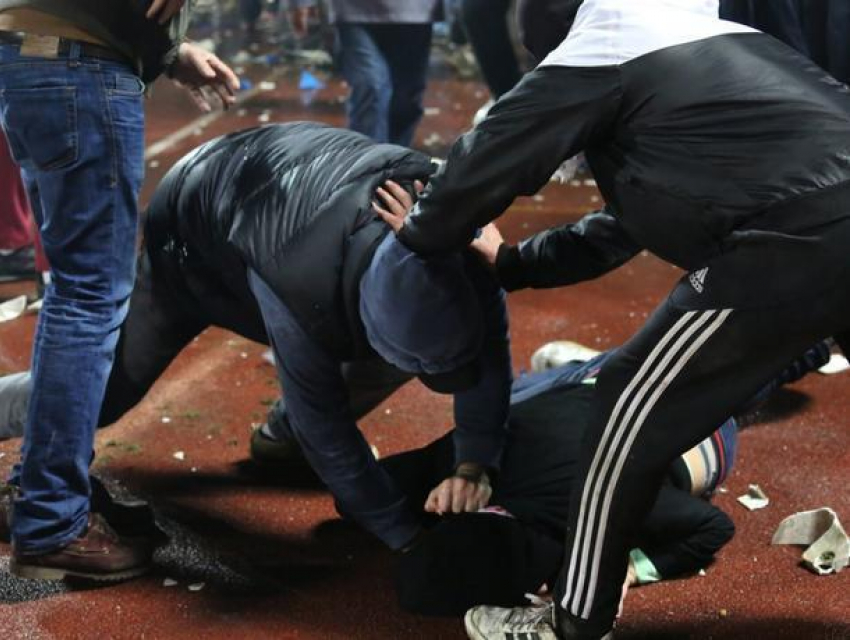 Массовая драка в центре Ростова была ликвидирована хитрым маневром полиции 