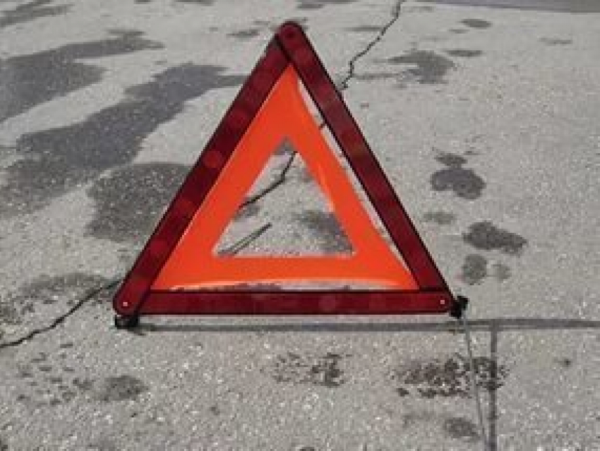 В ДТП в Гуково водитель погиб, три пассажира пострадали