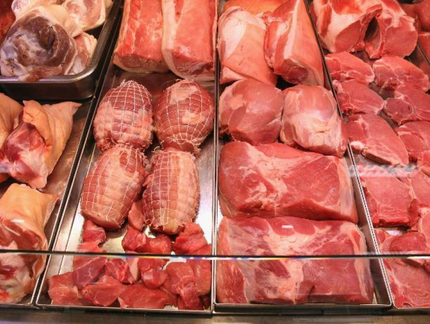 Производство мяса в Ростовской области сократилось почти в два раза