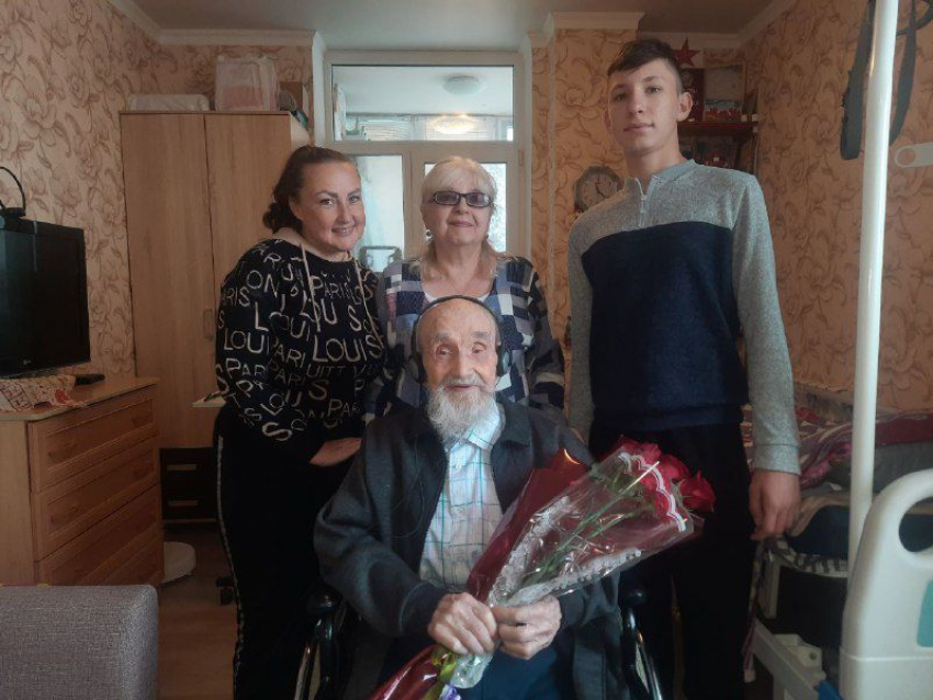 В Ростовской области 105-летний ветеран раскрыл секрет долголетия
