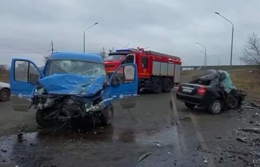 Один человек погиб и пятеро пострадали в ДТП на трассе Ростов-Азов