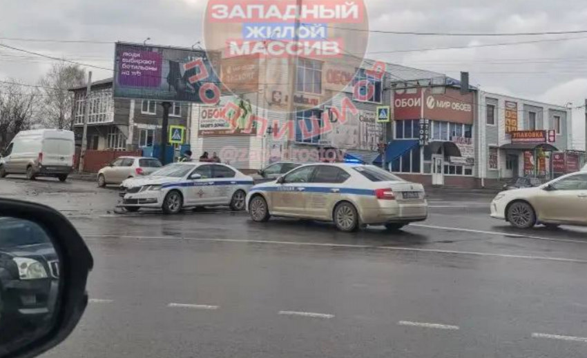 В Ростове в ДТП с патрульным авто ДПС пострадал 7-летний ребенок