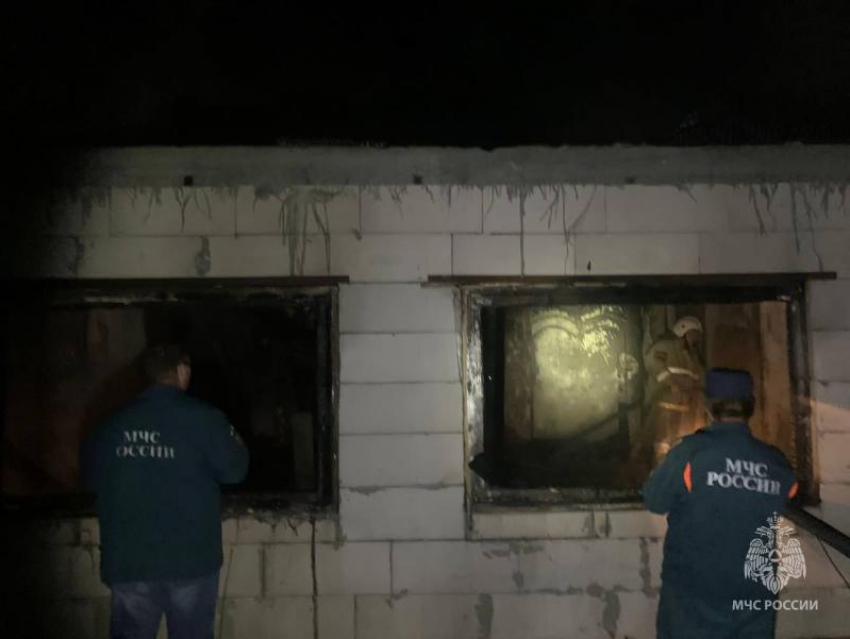 В Ростовской области в пожаре погиб 12-летний мальчик