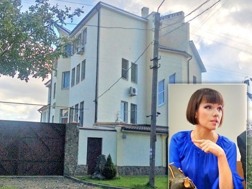 Дочь мэра Ростова-на-Дону могут выселить из трехэтажного особняка
