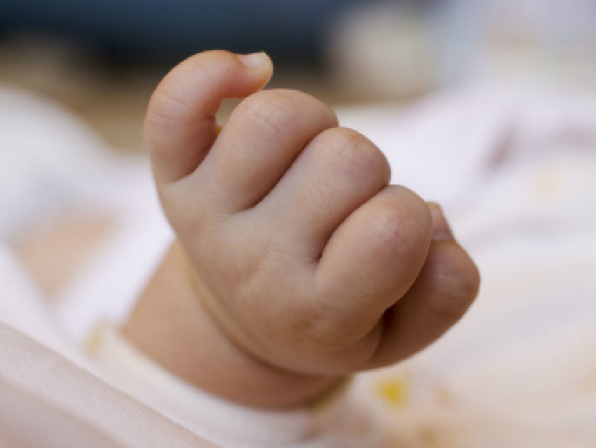 Почти триста младенцев скончались за год в Ростовской области