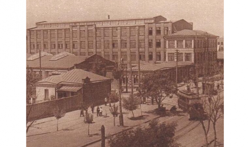 Календарь: 99 лет назад заработала первая обувная фабрика в Ростове 