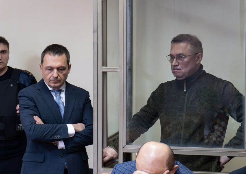 Адвокаты экс-замгубернатора Виктора Гончарова захотели допросить экс-замгубернатора Игоря Гуськова