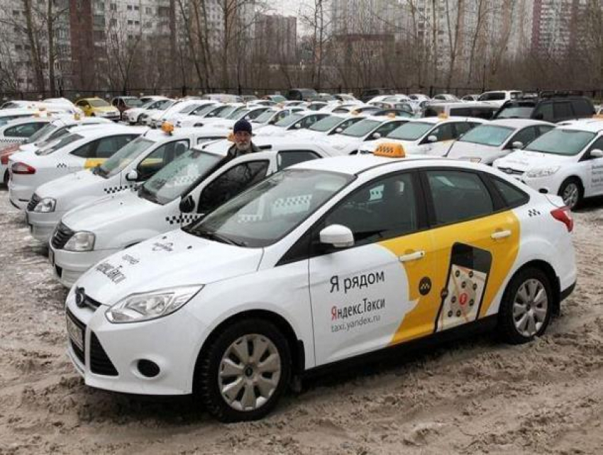 Водители ростовского «Яндекс.Такси» объявили забастовку и отказались принимать заказы 