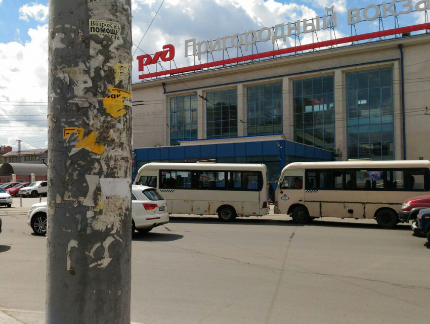 Внешний вид Привокзальной площади продолжает позорить город