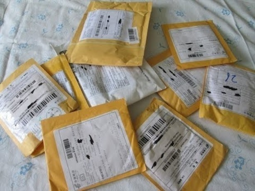 В Ростов присылали посылки из китайского интернет-магазина напичканные наркотиками