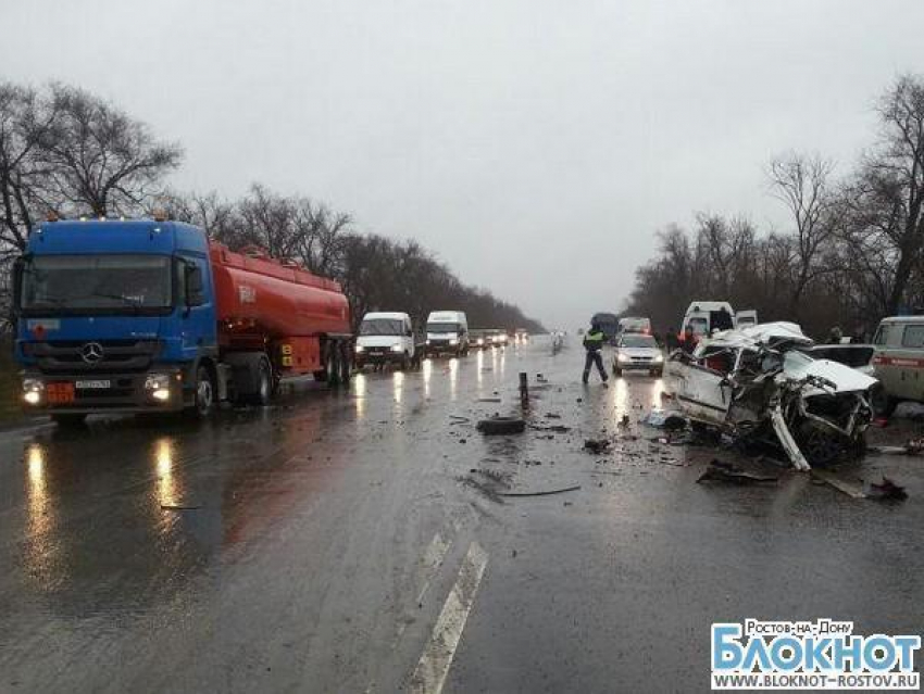 Три человека погибли, пятеро пострадали в ДТП на трассе М4 «Дон» под Ростовом