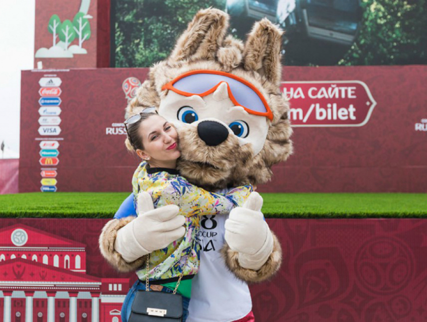 Развлекательный «Парк футбола» ЧМ-2018 открыли в центре Ростова