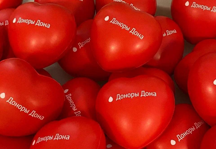 В Ростовской области 128 человек получили почетное звание «Почетный донор региона».