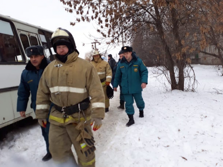 По-прежнему одна жертва взрыва в Шахтах: МЧС опровергает информацию о трех новых погибших