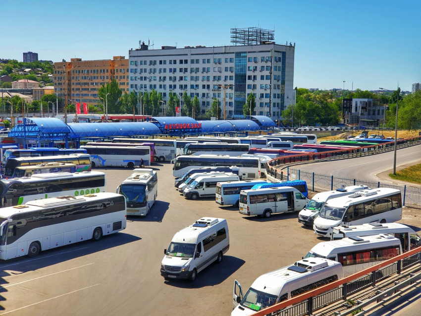Ростовскую транспортную компанию лишили права возить людей в Крым в нарушение законов РФ