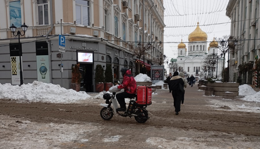 В городской думе Ростова-на-Дону обсудили, что делать с электросамокатчиками и электровелосипедистами