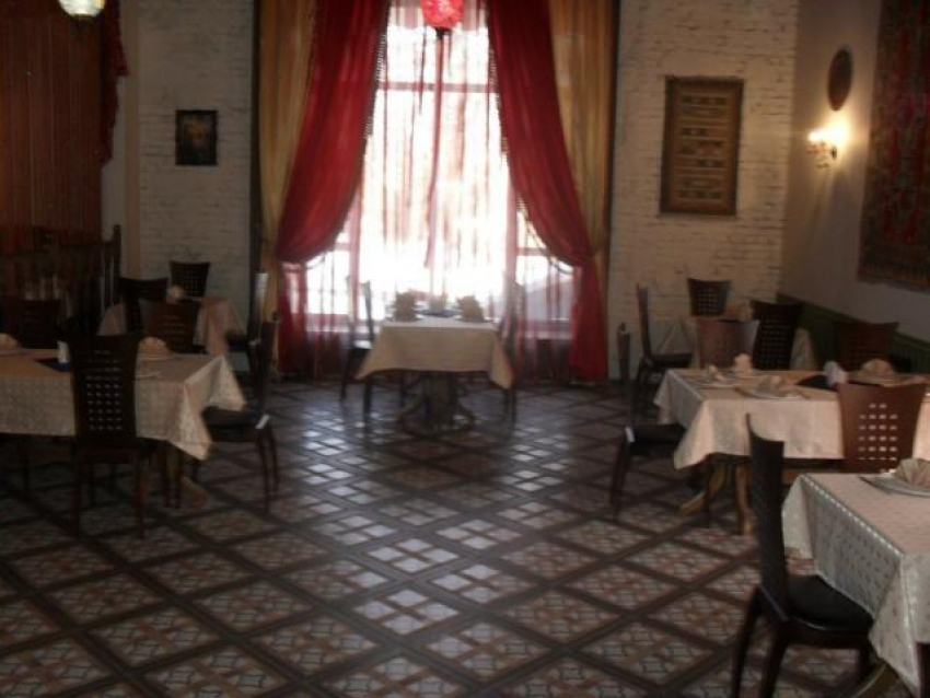 Ресторан «Баклажан» в центре Ростова подожгли неизвестные 