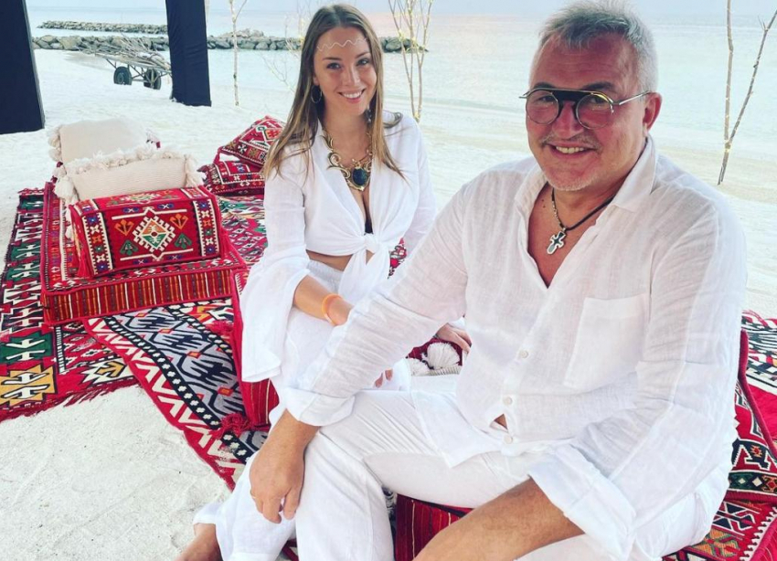 Сыновей Диброва вывезли в Ростов из столицы на фоне скандала с изменой его жены Полины