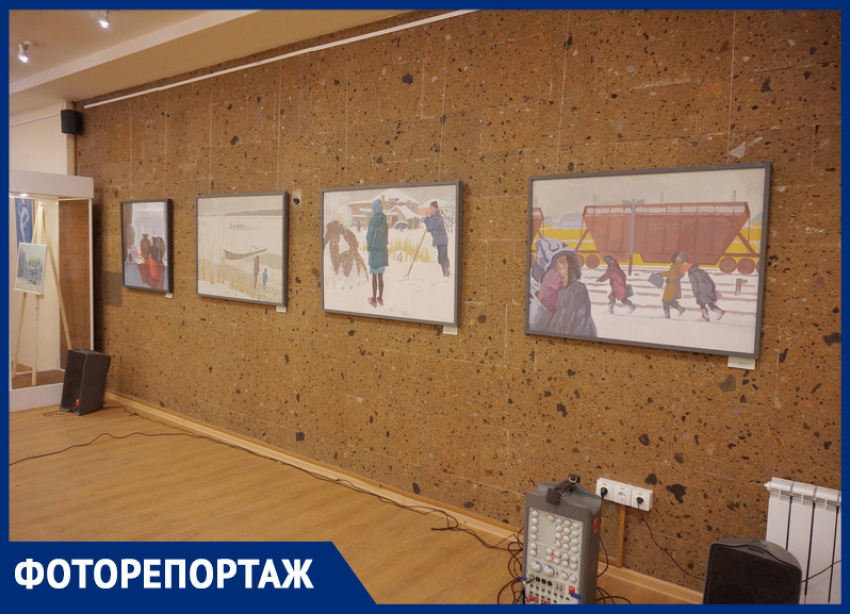 В Донской публичной библиотеке открылась выставка картин сказочных зимних видов